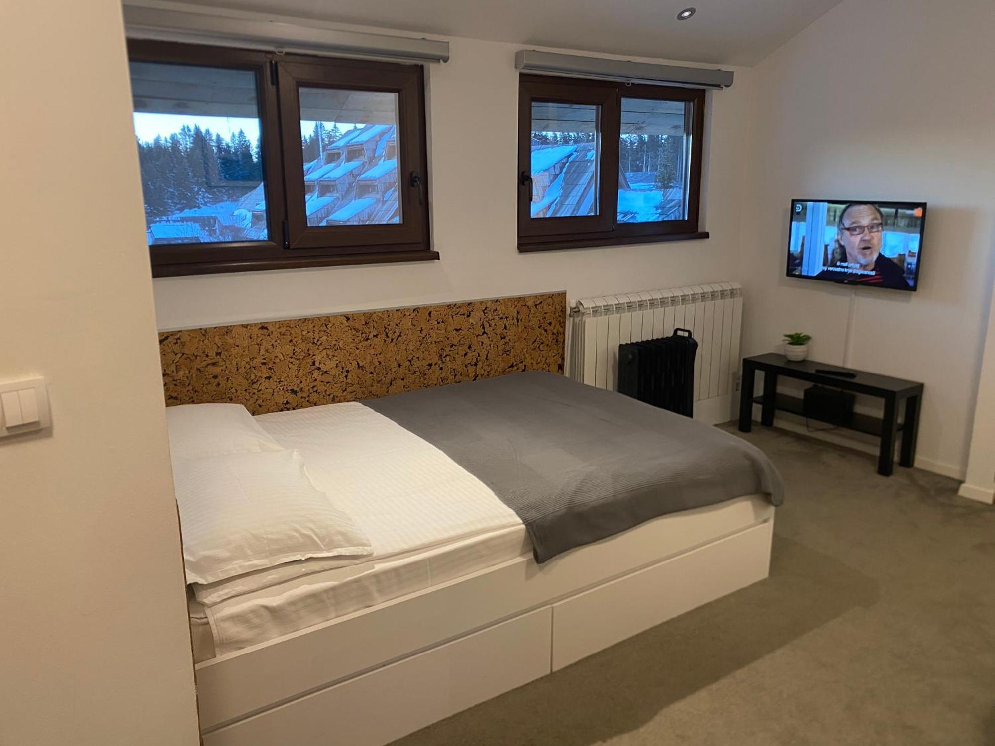 Vuk & Sofija Apartmani Kopaonik Luaran gambar
